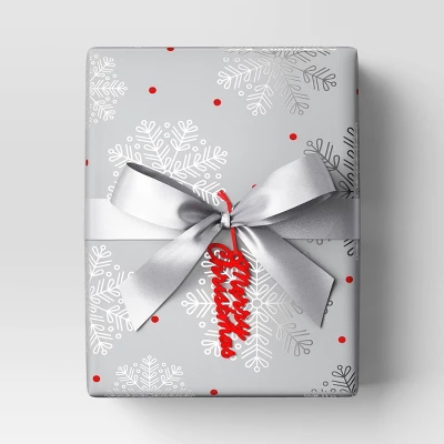 30” 20 Sq Ft Christmas Roll Wrap Silver Snowflake On Grey - Wondershop™ 3 30” 20 Sq Ft Christmas Roll Wrap Silver Snowflake On Grey - Wondershop™